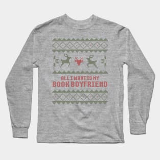 Bookish book Christmas holiday gifts & librarian gift for book nerds, bookworms Long Sleeve T-Shirt